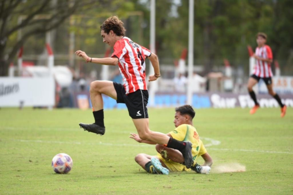 Los juveniles sumaron 5 puntos frente a Defensa