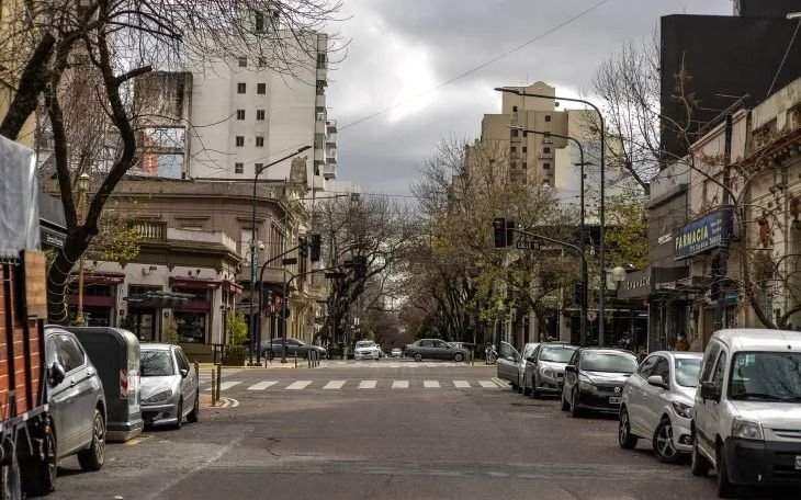 ¿Cuándo puede llover en La Plata? Así seguirá el clima, con bajas de temperaturas