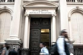 El Banco Central ¿seguirá bajando la tasa de interés si cae la inflación?