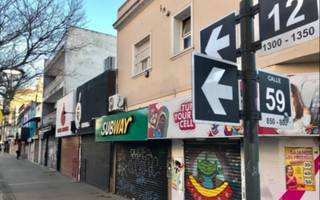 Comerciantes de Calle 12: "Afrontar aumentos del 170% en los alquileres hace que mantener el negocio sea inviable"