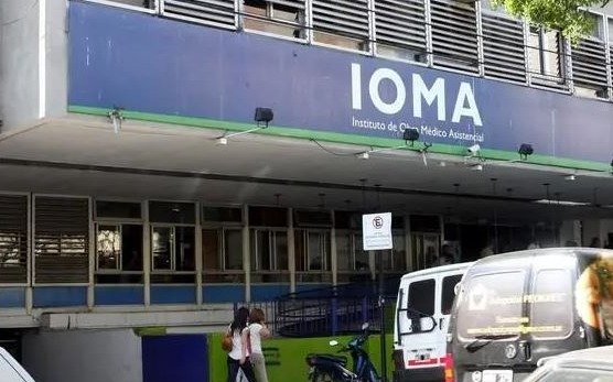 Reunión clave entre IOMA y las clínicas por la "delicada situación" en la salud