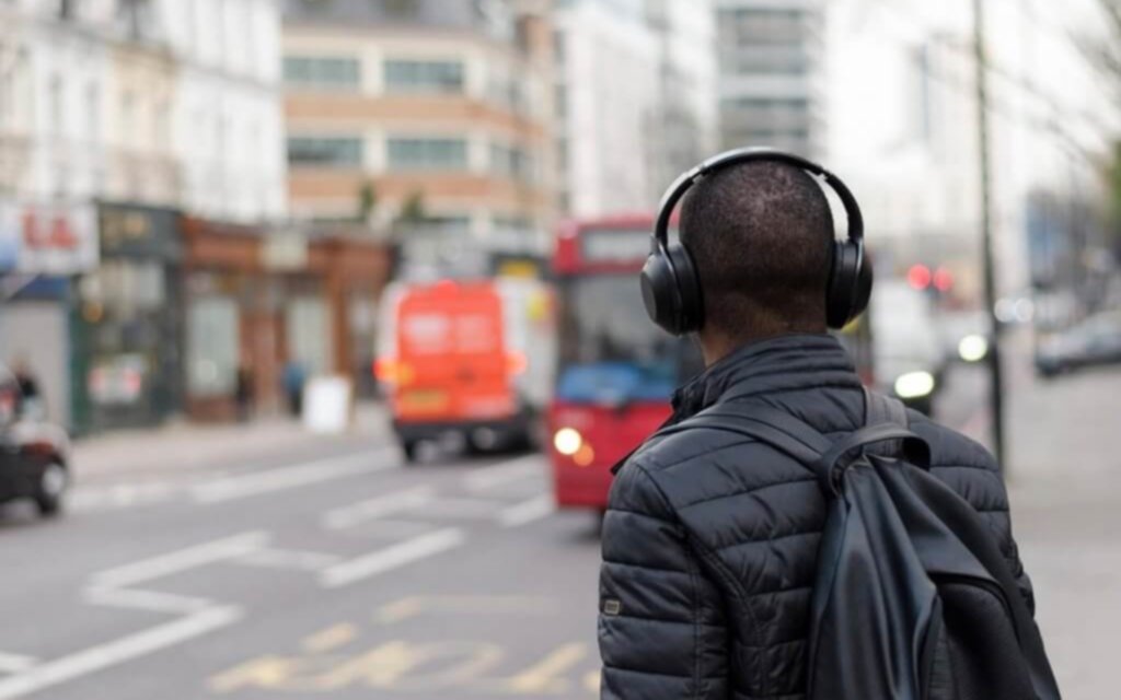 Los auriculares con cancelación de ruido puede significar un problema a largo plazo