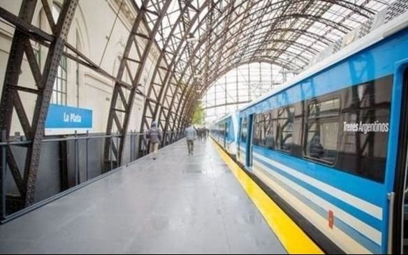 El Tren Roca normalizó el servicio entre La Plata y Constitución tras siniestro fatal