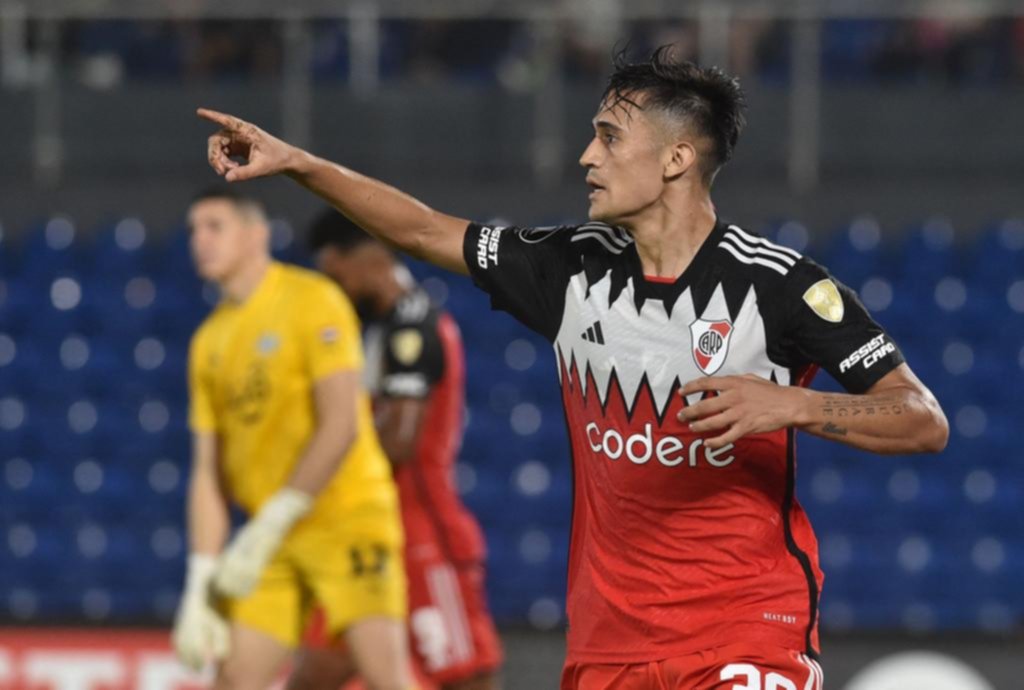 Mostró su chapa: River le ganó 2 a 1 a Libertad en Paraguay