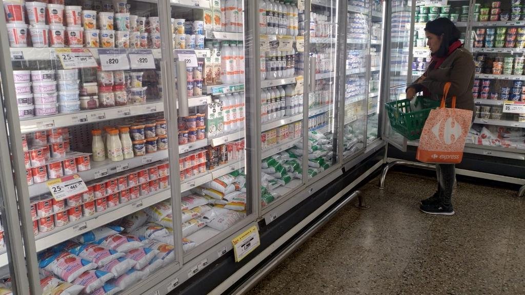 Los lácteos, lejos de la mesa: el consumo cayó cerca del 20%