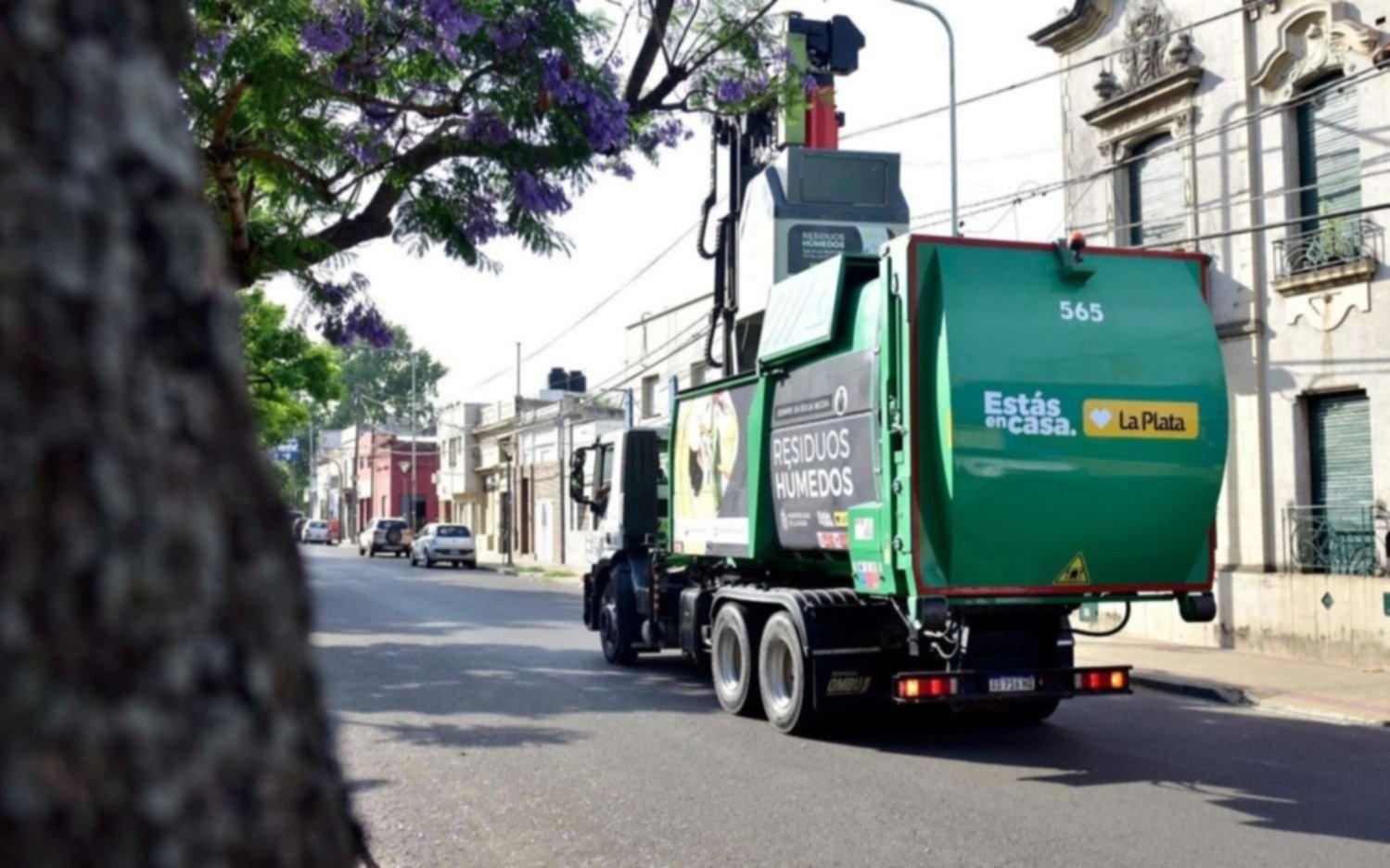 Basura, estacionamiento y transporte: así funcionará La Plata mañana por el feriado del Día del Trabajador