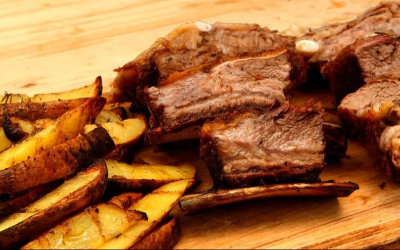 Posible ingreso de asado con hueso desde Brasil genera debate en Argentina