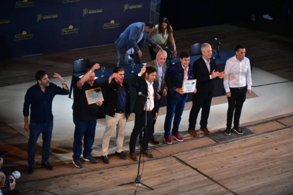 Kicillof dio señales más claras por el desdoblamiento de las elecciones