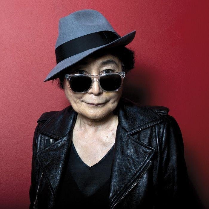La incomprendida: una biografía dice que Yoko es odiada por “racismo”