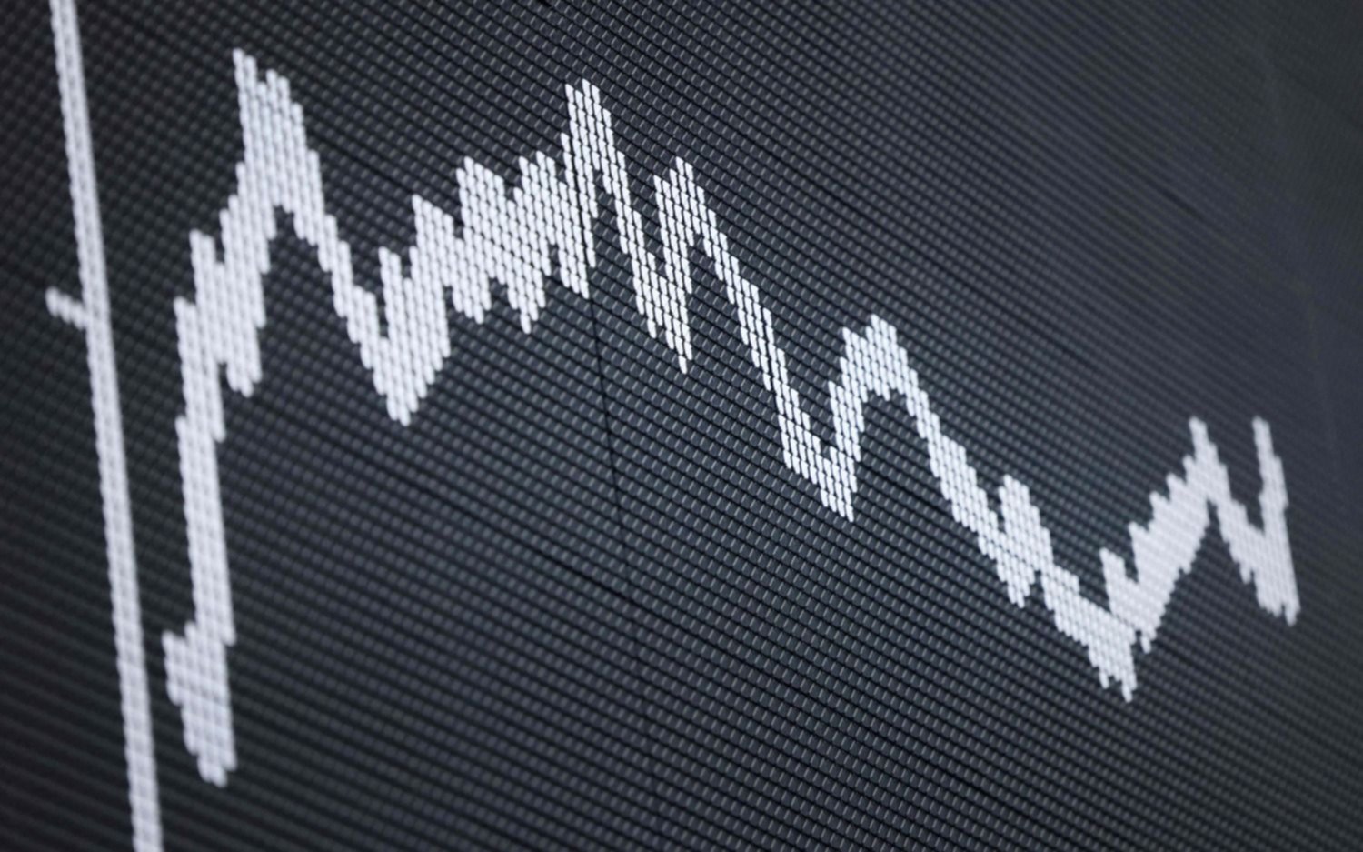 Efecto Trump: las fuertes caídas de Bitcoin y Ether, y las millonarias pérdidas de las "siete magníficas"