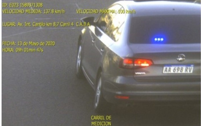 Multas por más de 20 millones de pesos: las 137 infracciones del auto oficial bonaerense