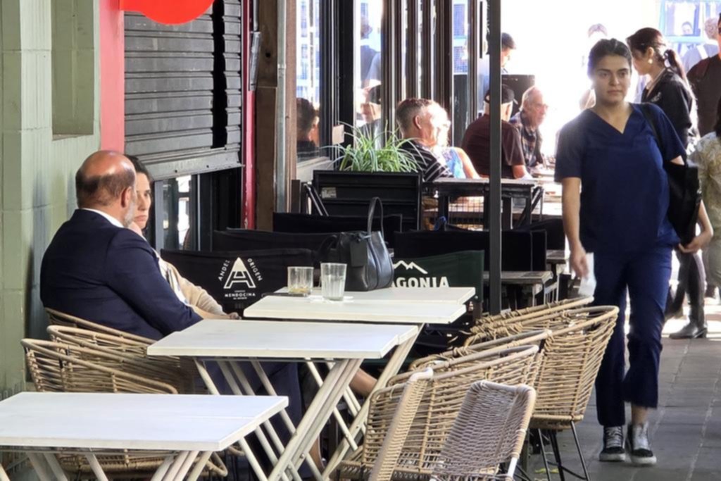 Gastronómicos: entre mesas vacías y la escasez de personal