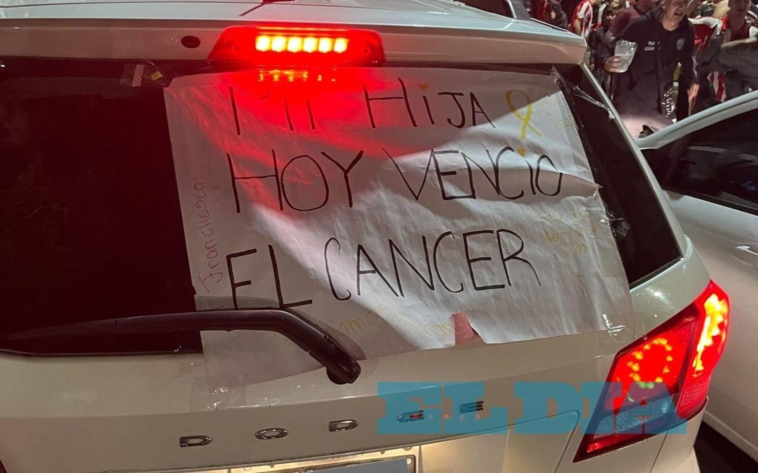 "Hoy mi hija venció el cáncer": emocionante historia en la previa del partido de Estudiantes