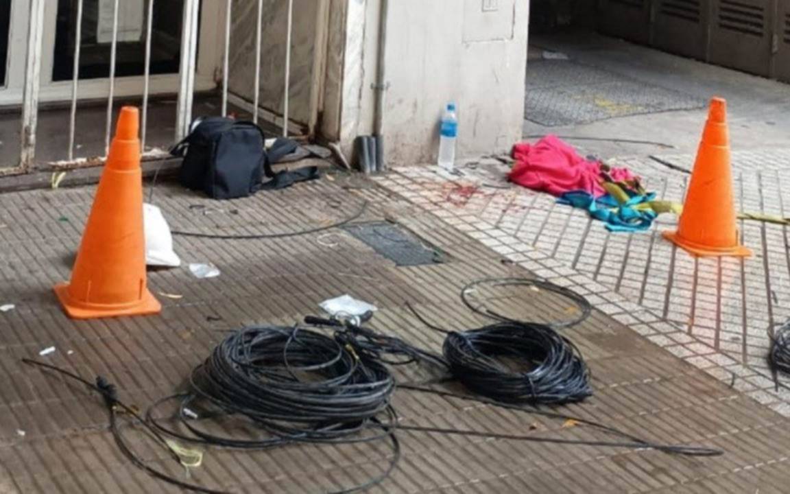 Rosario: operario sufrió fracturas múltiples tras caer de una escalera