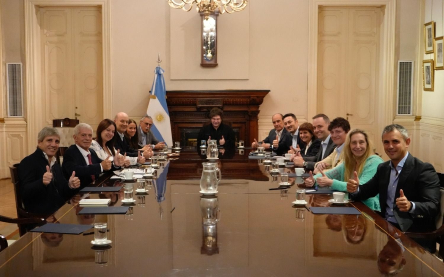 "Sindigarcas, "kukardos" y "monopolistas repugnantes": Milei usó las redes para criticar el paro contra su gestión