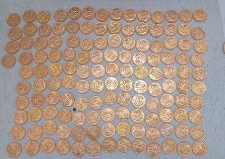 De no creer: un juez federal al borde del juicio oral acusado por la desaparición de 144 monedas de oro