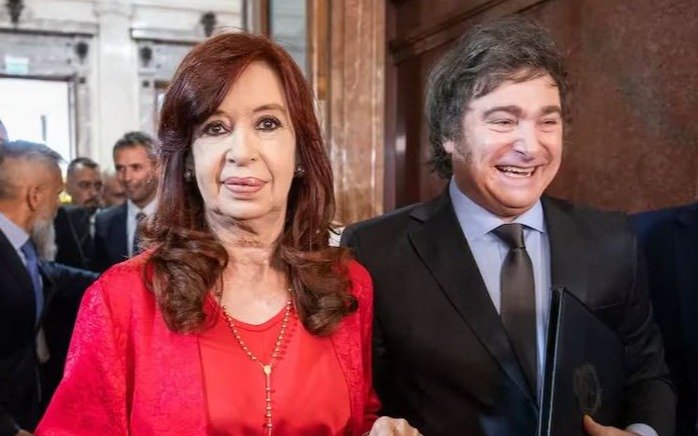 "Che Milei...": picante reacción de Cristina Kirchner contra el presidente tras los anuncios
