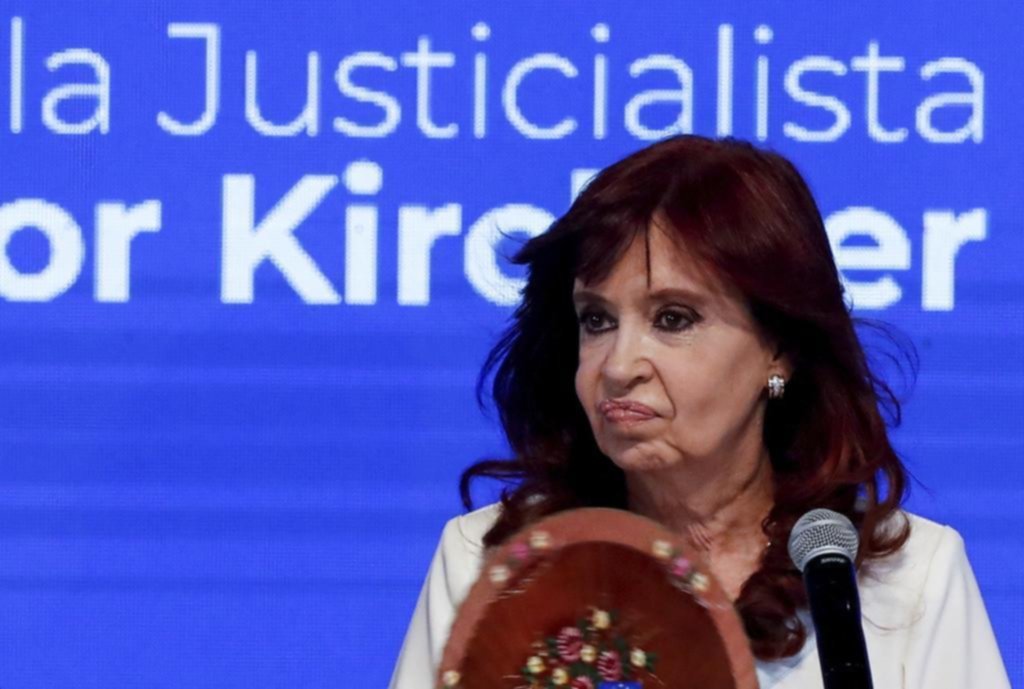 Cristina, contra todos: criticó a Milei, a Caputo y al Fondo