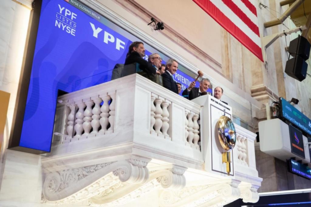 YPF bajaría precios si el petróleo sigue en caída