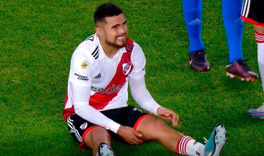 Paulo Díaz se desgarró y no estará ante Gimnasia