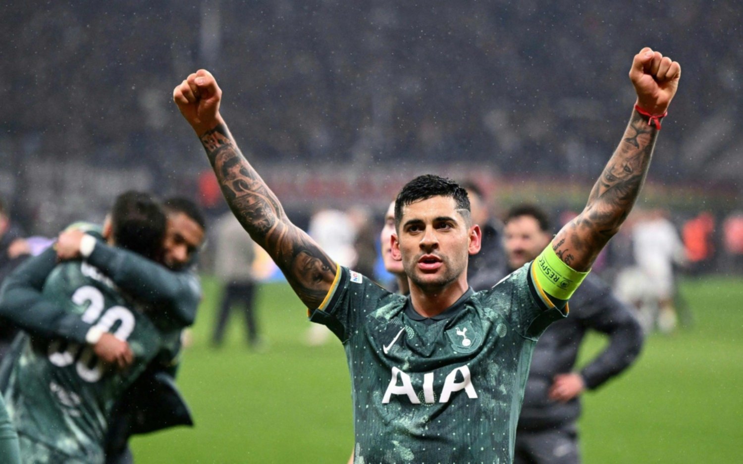 El Tottenham del Cuti Romero venció al Eintracht Frankurt 1 a 0 y avanzó a las semifinales de la Europa League