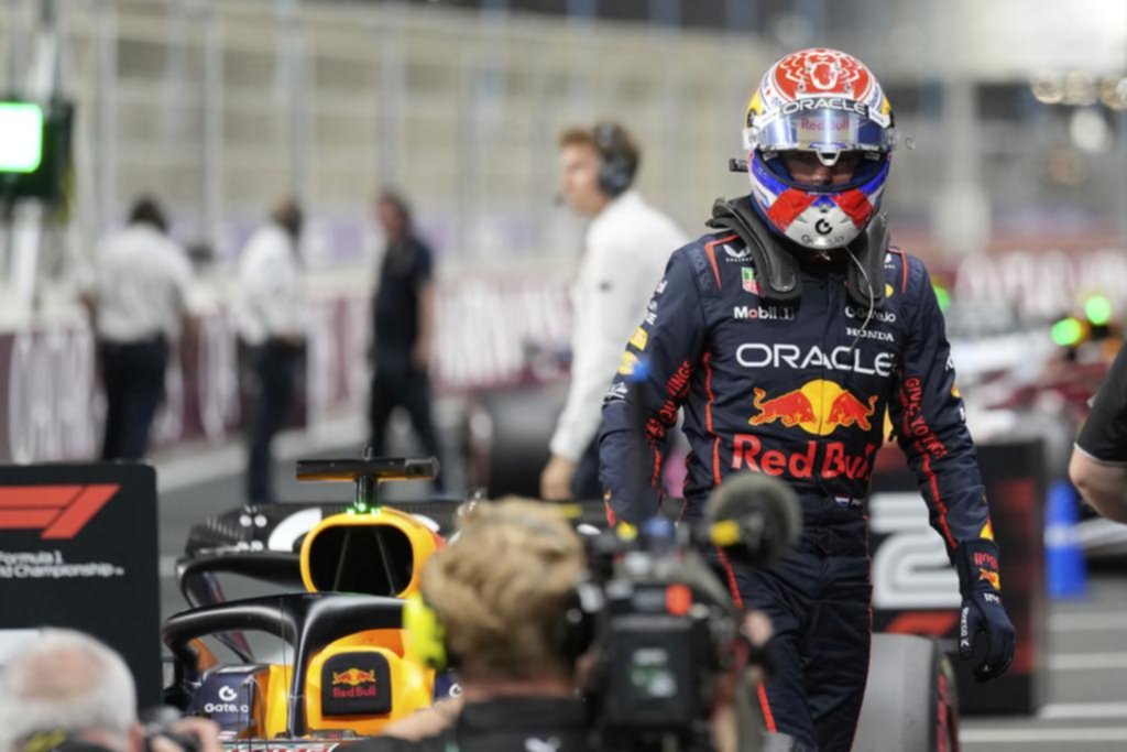 Verstappen hizo la Pole y larga primero