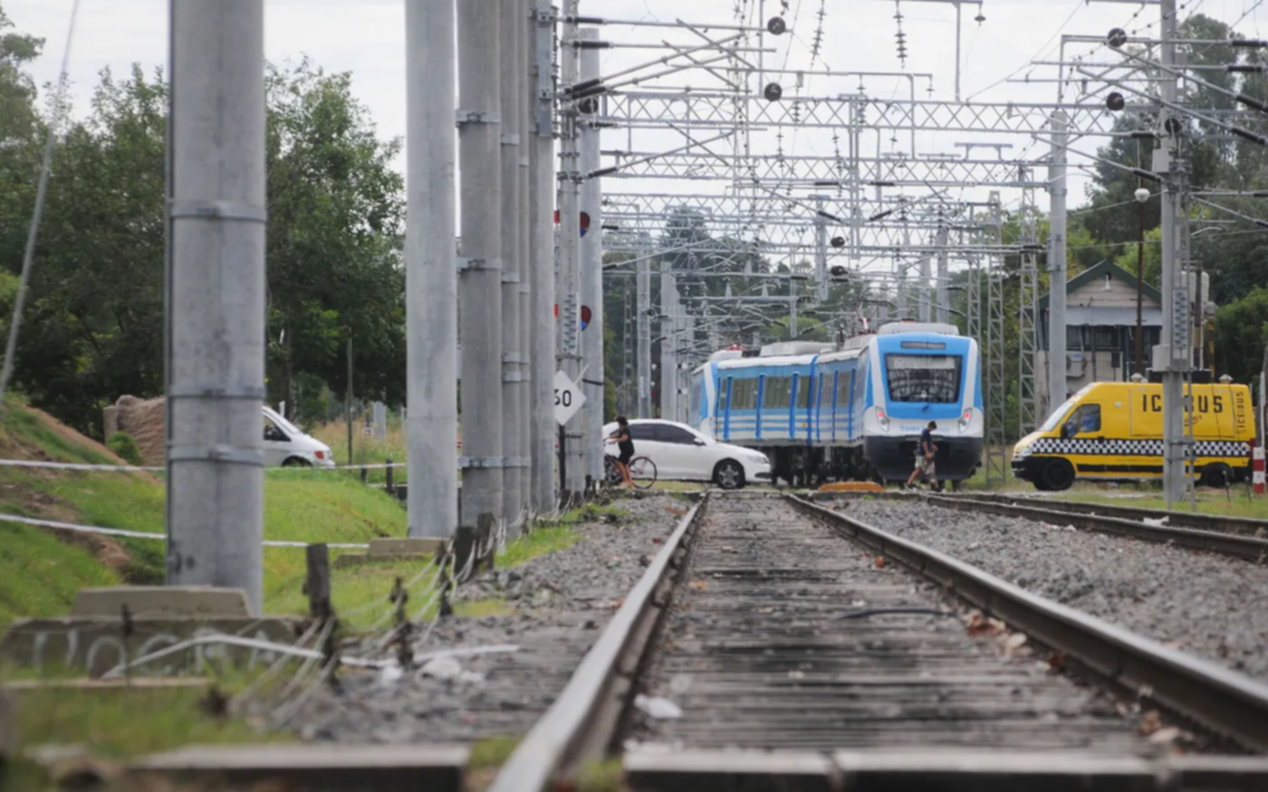 Tren Roca: se desacopló y hubo servicio reducido entre La Plata y Berazategui
