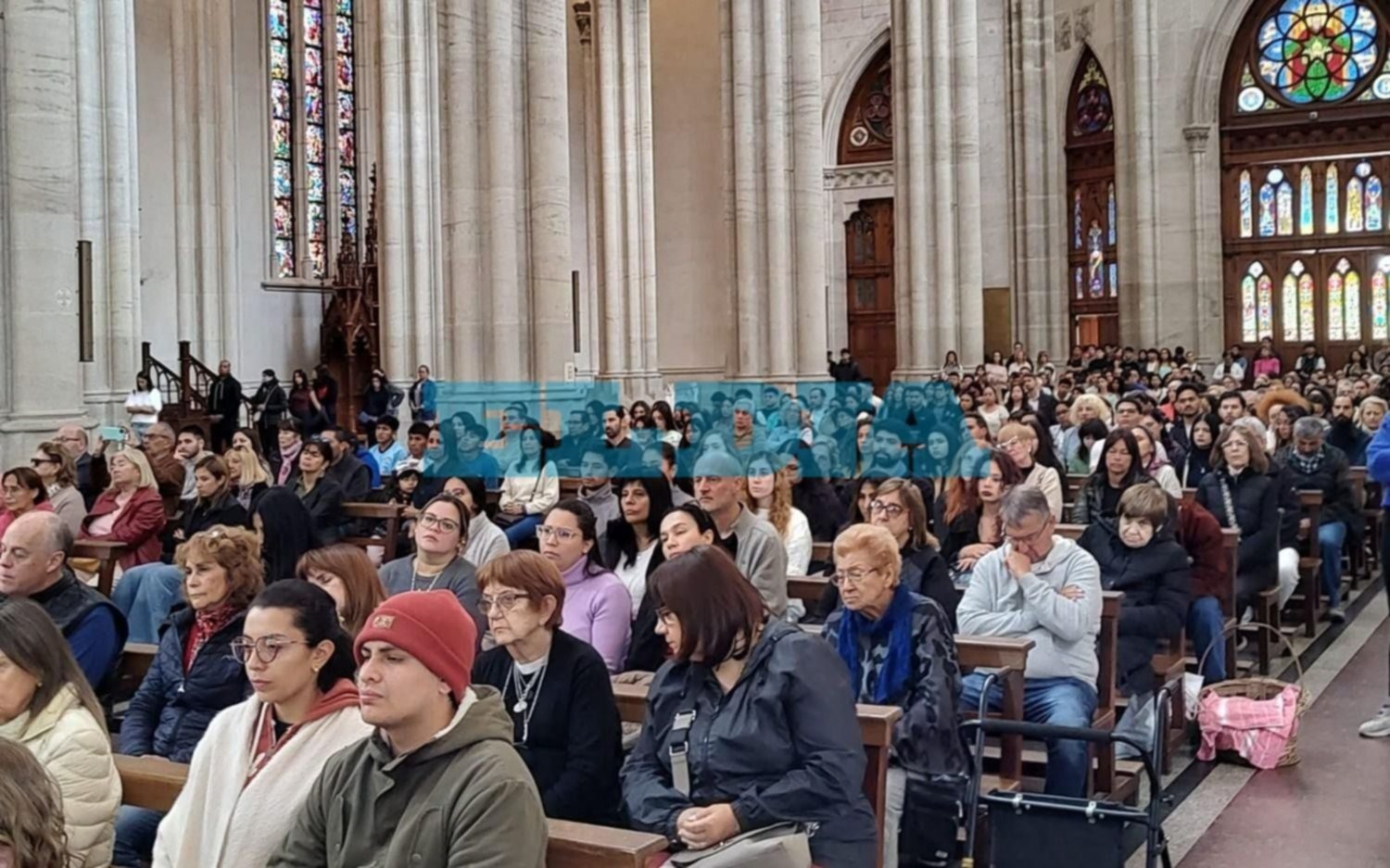 FOTOS | Así se vivió la Misa de Resurrección en la Catedral de La Plata