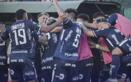 Quilmes sacó un empate agónico