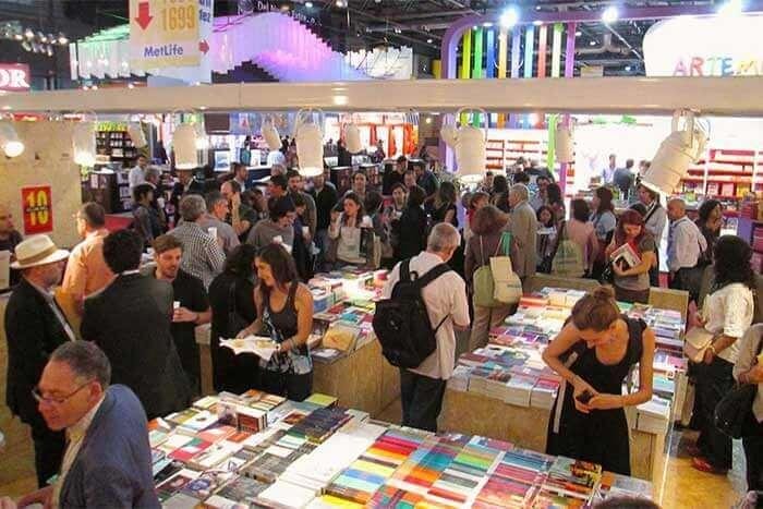 Abre la Feria del Libro: entre la tradición y la vanguardia