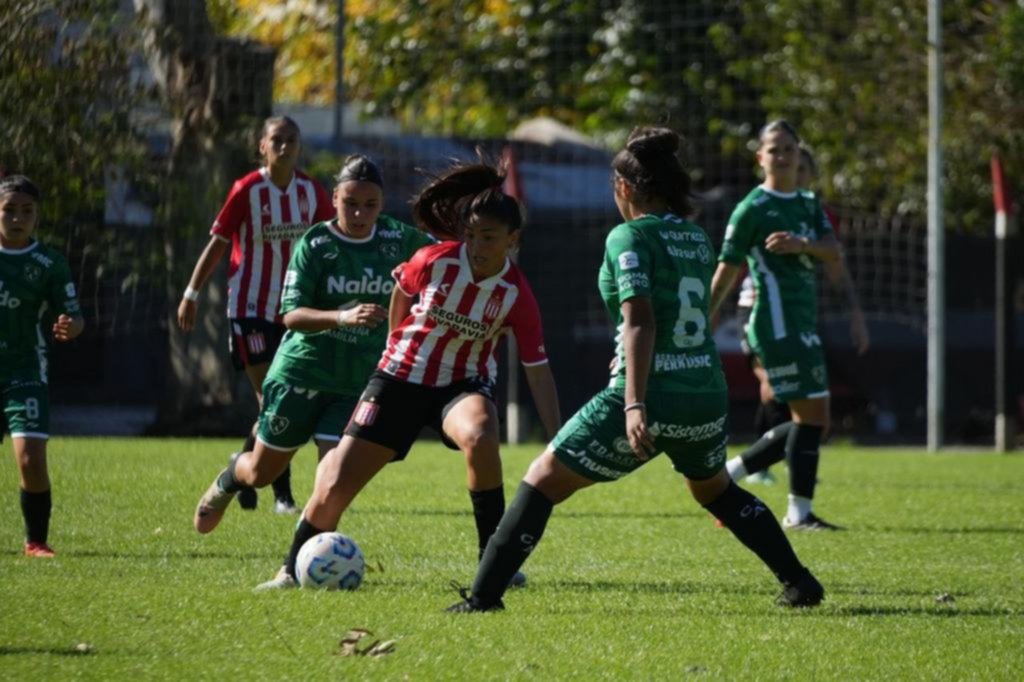 Las chicas comenzaron con el pie derecho el Torneo de la Primera B
