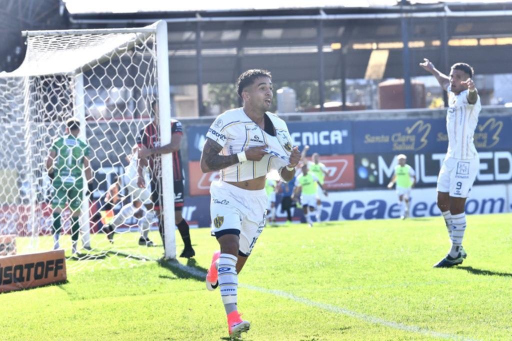 Atlanta sigue en la punta de la Zona A