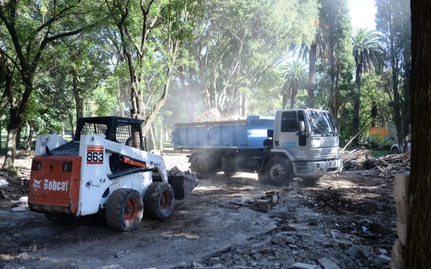 Avanza en La Plata el plan de reordenamiento urbano para recuperar espacios públicos