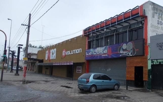 Vecinos de Quilmes Oeste denuncian vandalismo y ruidos molestos tras la salida de boliches en la Avenida Calchaquí