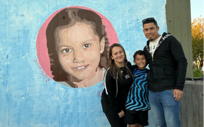 Kim Gómez y el recuerdo de sus papás por su cumpleaños: "Que los angelitos te den ocho tirones de oreja"