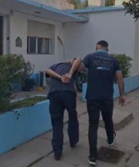 Un empleado del hospital de Gonnet, detenido por abusar de sus dos hijas