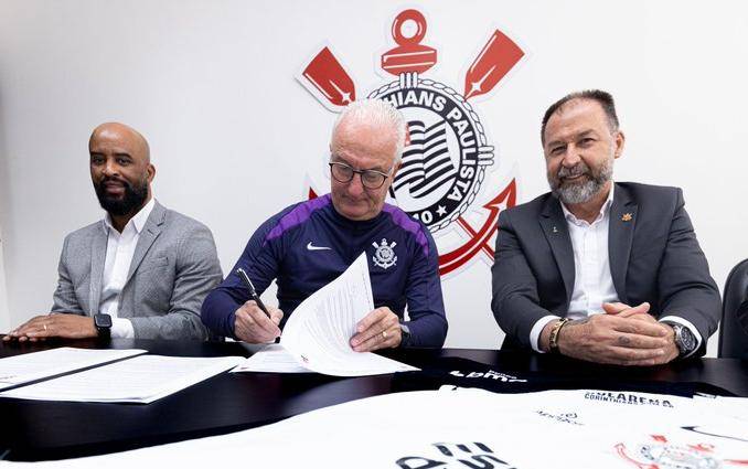 Corinthians tiene nuevo entrenador: Dorival Jr.