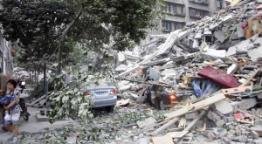 Miles de víctimas por terremoto en China