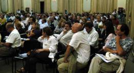 Crece el conflicto entre médicos y obras sociales