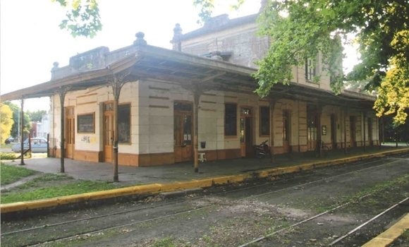Tomás Jofre, típico pueblo turístico de campo en Mercedes