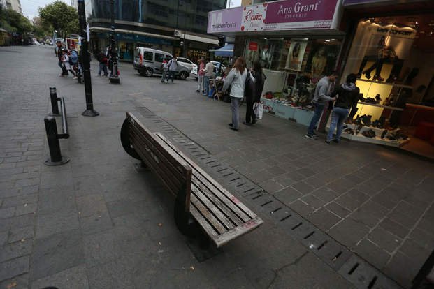 Denuncian una brutal agresión en pleno centro de La Plata