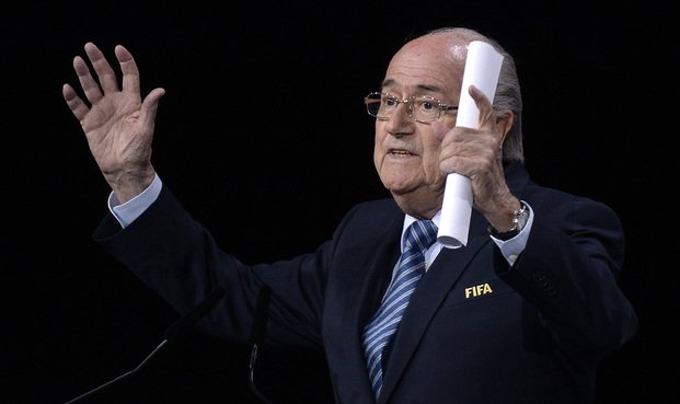 Ganó Blatter y todo sigue igual en la FIFA