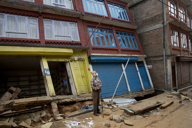 Cerca de 70 muertos y casi 2 mil heridos por el nuevo terremoto en Nepal