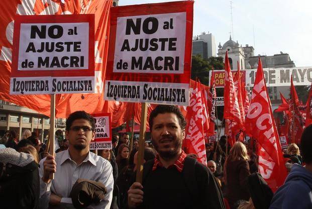 Agrupaciones de izquierda salieron a reclamar "contra el ajuste"