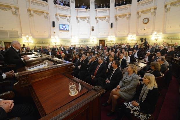 Gobernadores advirtieron sobre serias dificultades financieras