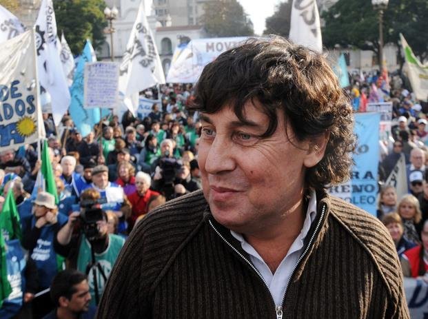 Presionan al Gobierno por la ley antidespidos