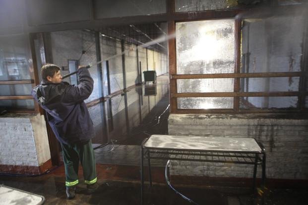 Buscan retomar las clases en la Técnica 2 de Ensenada