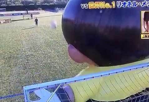 El insólito desafío que le plantearon a Lio Messi que el argentino superó con éxito