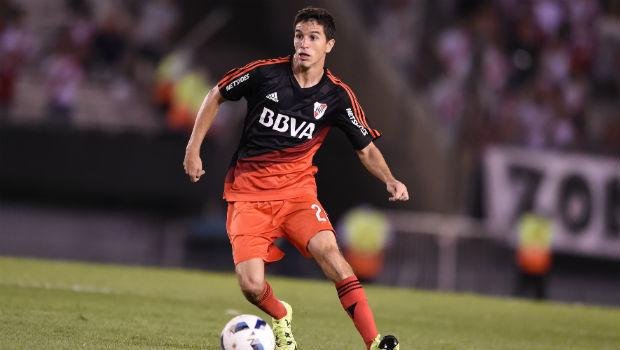 Nacho se metió entre los titulares