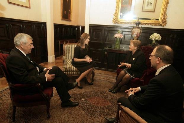 Vidal se reunió con Bachelet